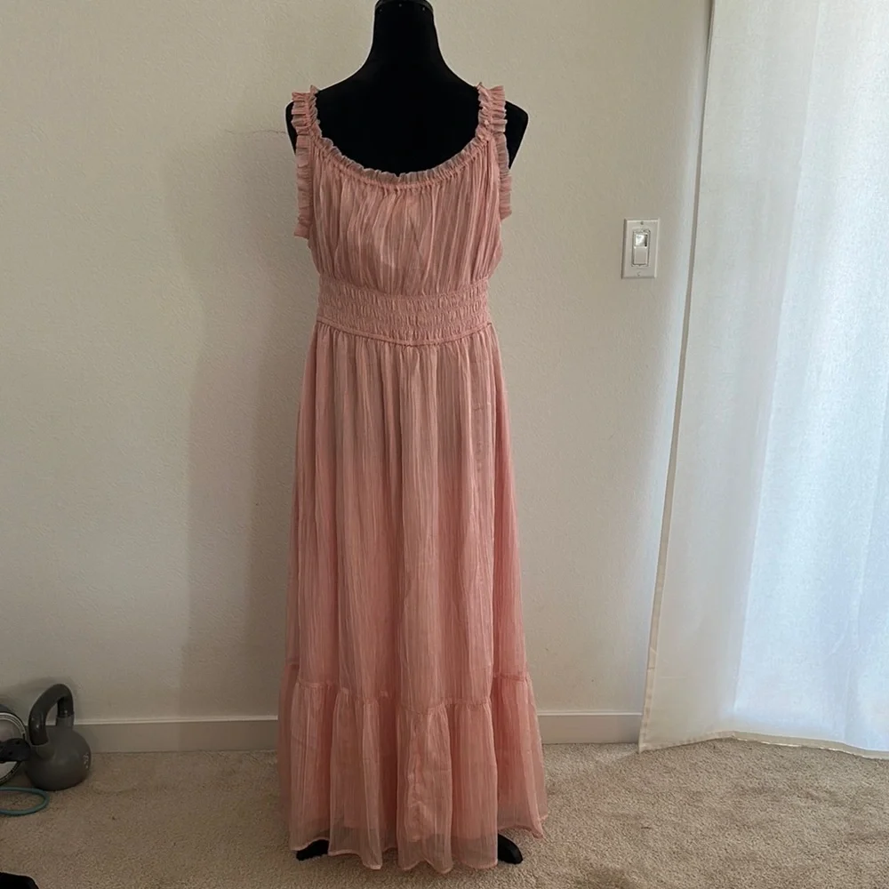 Astr Pink Ruched Maxi Dress - Picture 4 of 5